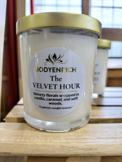 The Velvet Hour Candle